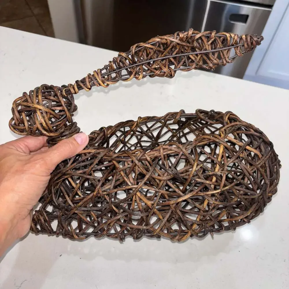 Pier 1 Natural Woven Twig Bunny Rabbit Decorative Basket Centerpiece